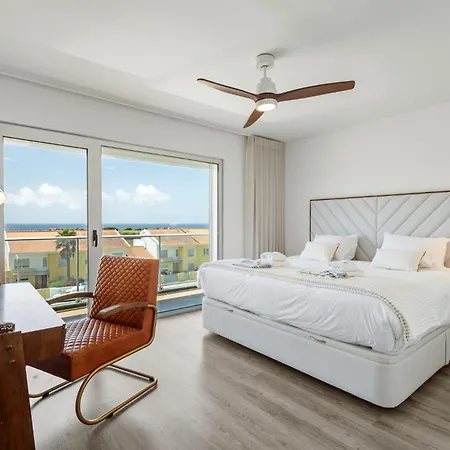 112 - Supertubos Seaview Apartman *