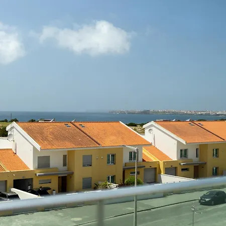 112 - Supertubos Seaview Apartament *